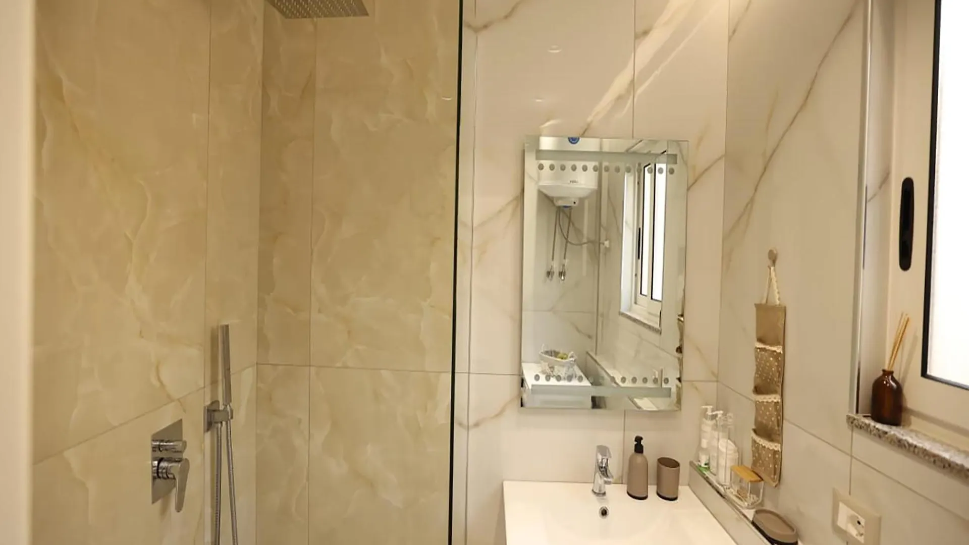 Arkle Apartment 4 Tirana